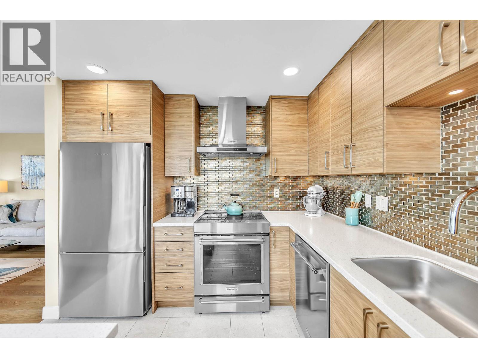 1002 1020 Harwood Street, Vancouver, British Columbia  V6E 4R1 - Photo 11 - R3098471