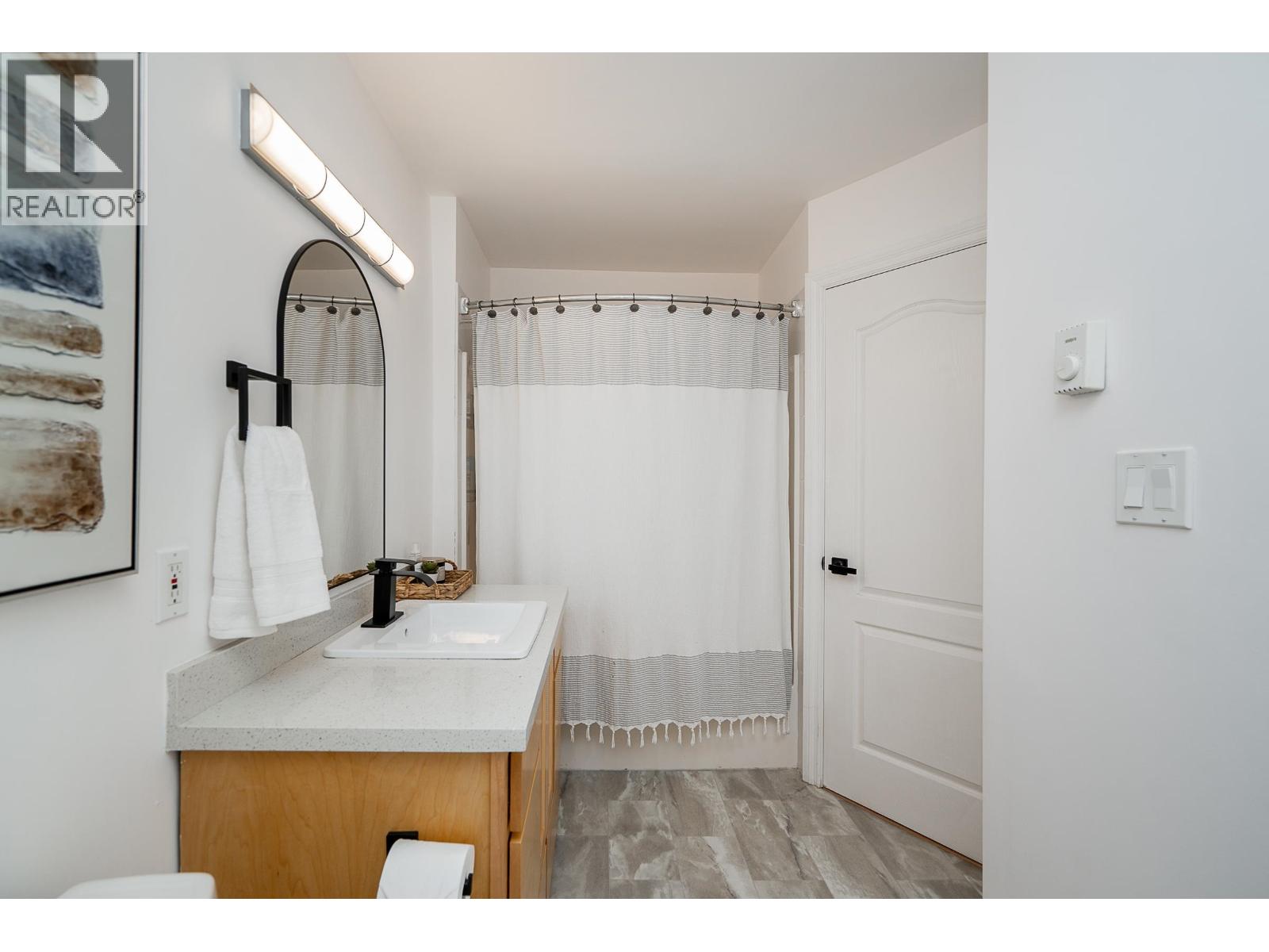 12108 Schmidt Crescent, Maple Ridge, British Columbia  V2X 8A2 - Photo 18 - R3098473