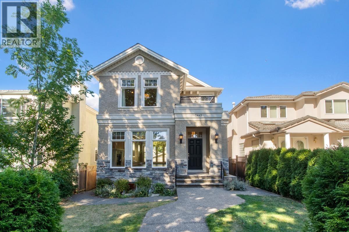 3443 W 11TH AVENUE, Vancouver, British Columbia