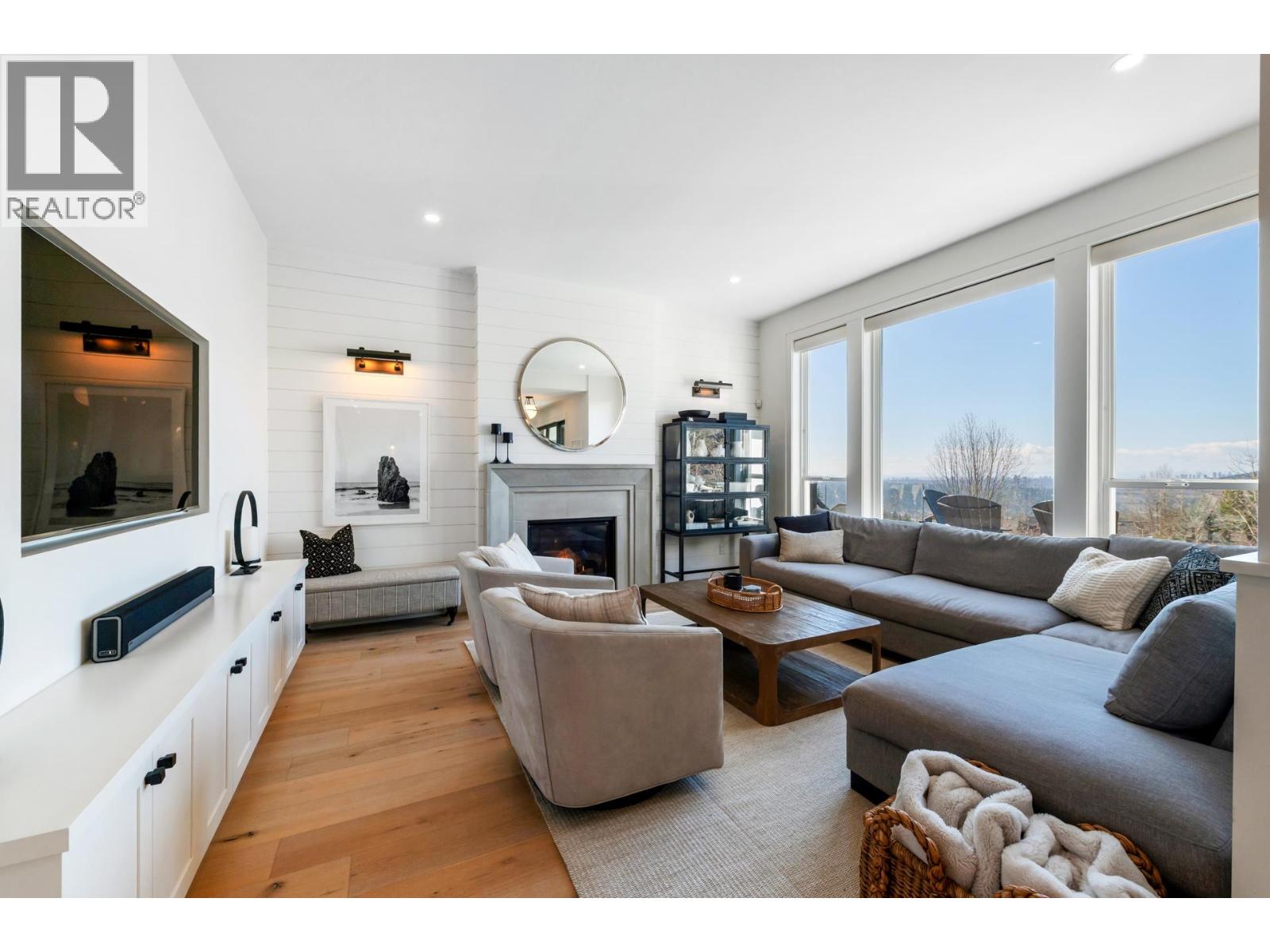 79 Cliffwood Drive, Port Moody, British Columbia  V3H 5M1 - Photo 4 - R3098492