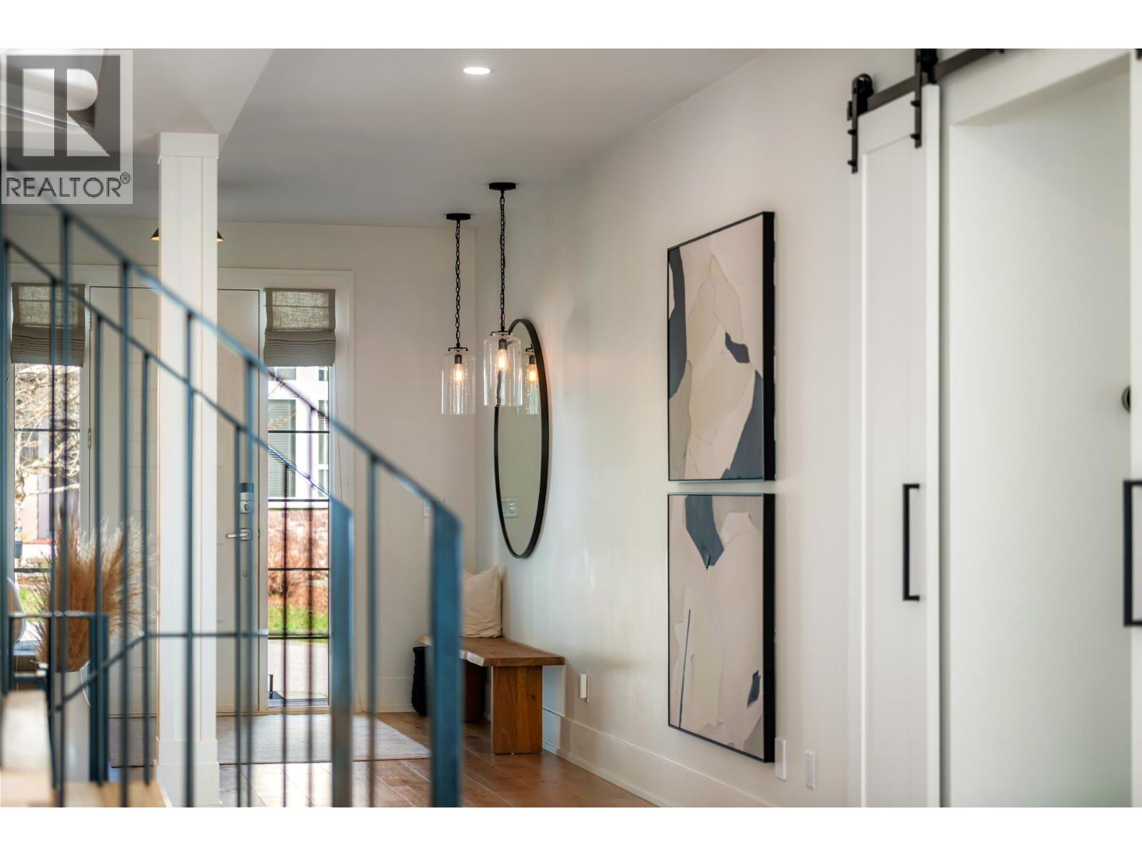 79 Cliffwood Drive, Port Moody, British Columbia  V3H 5M1 - Photo 8 - R3098492