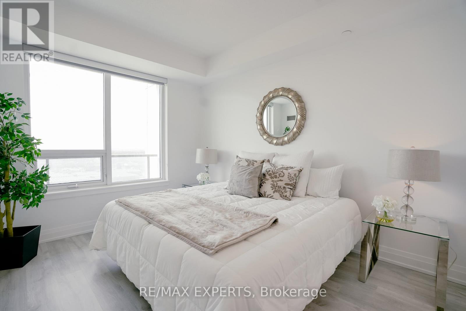 1005 - 3700 Highway 7, Vaughan, Ontario  L4L 0G8 - Photo 14 - N12868866