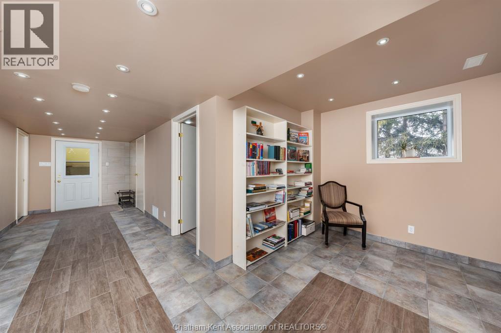 4311 Marthaville Road, Petrolia, Ontario  N0N 1R0 - Photo 34 - 26000962