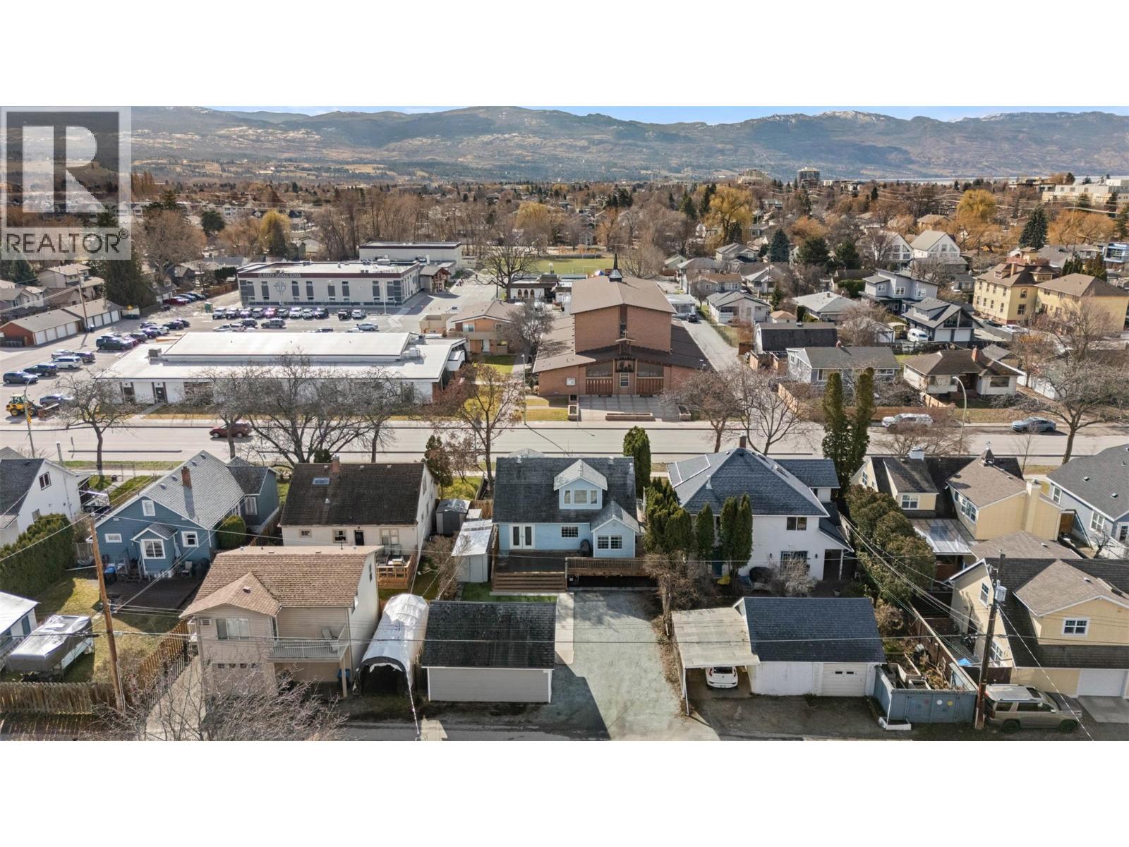 828 Sutherland Avenue, Kelowna, British Columbia  V1Y 5X5 - Photo 38 - 10378101