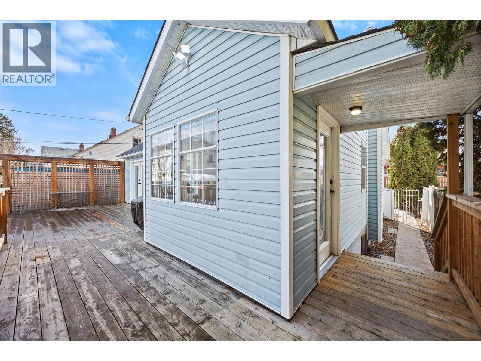 828 Sutherland Avenue, Kelowna, British Columbia  V1Y 5X5 - Photo 36 - 10378101