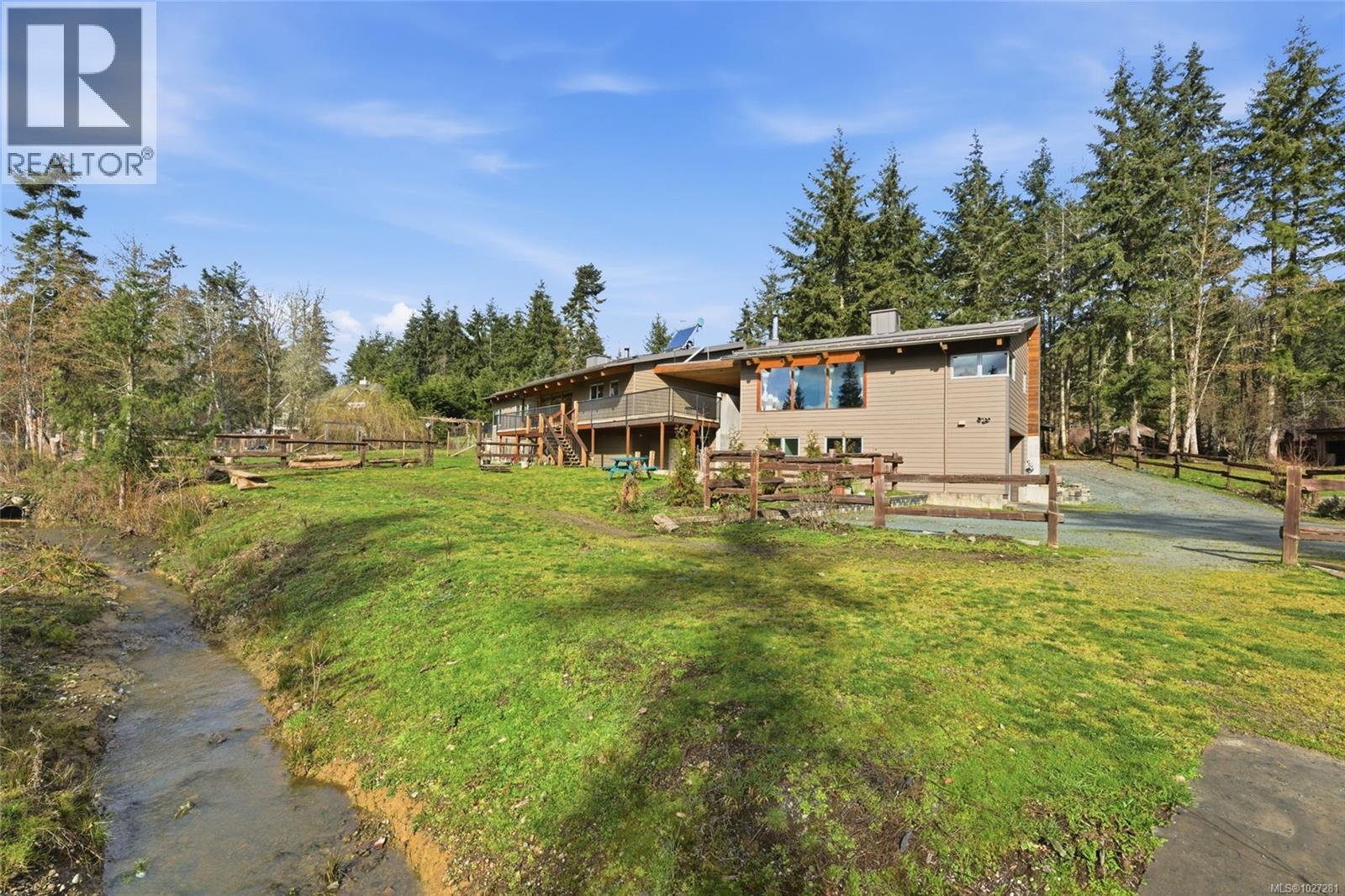 1425 Benzon Cres, Errington, British Columbia  V0R 1V0 - Photo 4 - 1027281