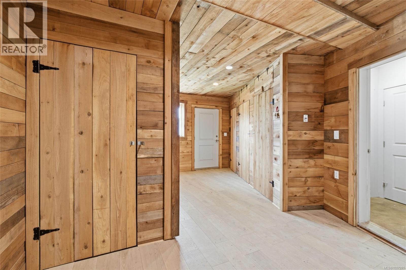 1425 Benzon Cres, Errington, British Columbia  V0R 1V0 - Photo 32 - 1027281