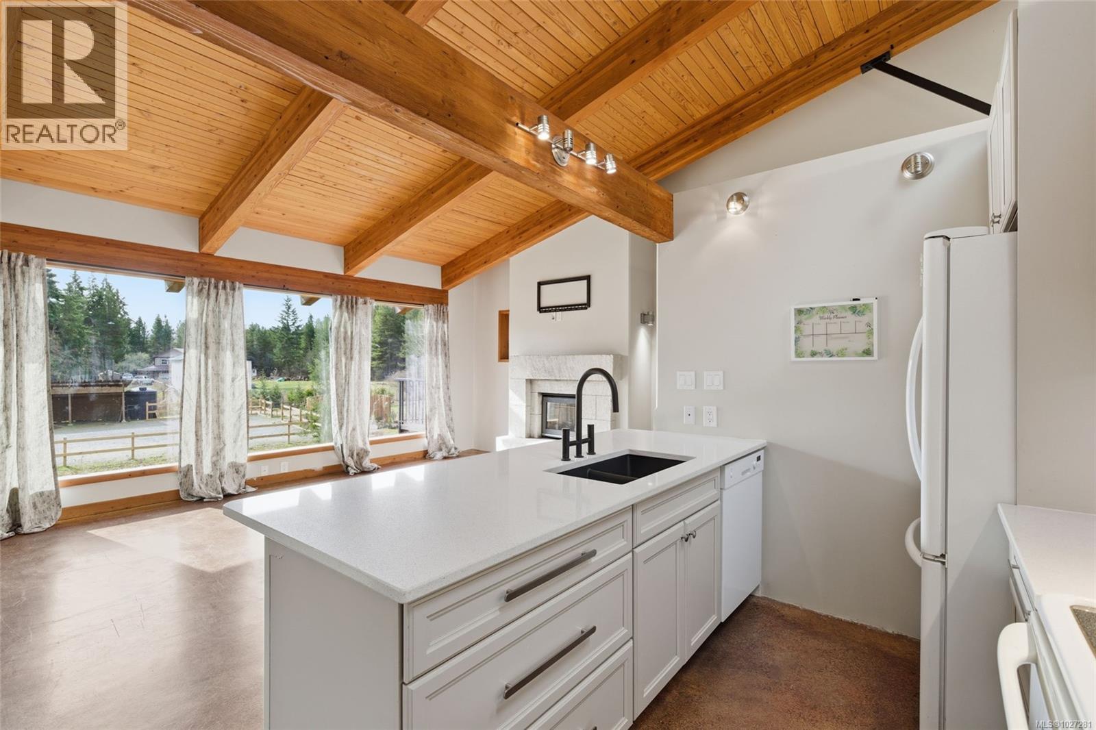 1425 Benzon Cres, Errington, British Columbia