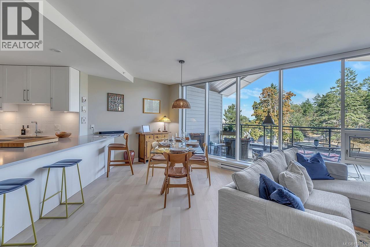 506 3529 Dolphin Dr, Nanoose Bay, British Columbia  V9P 9K1 - Photo 3 - 1028318