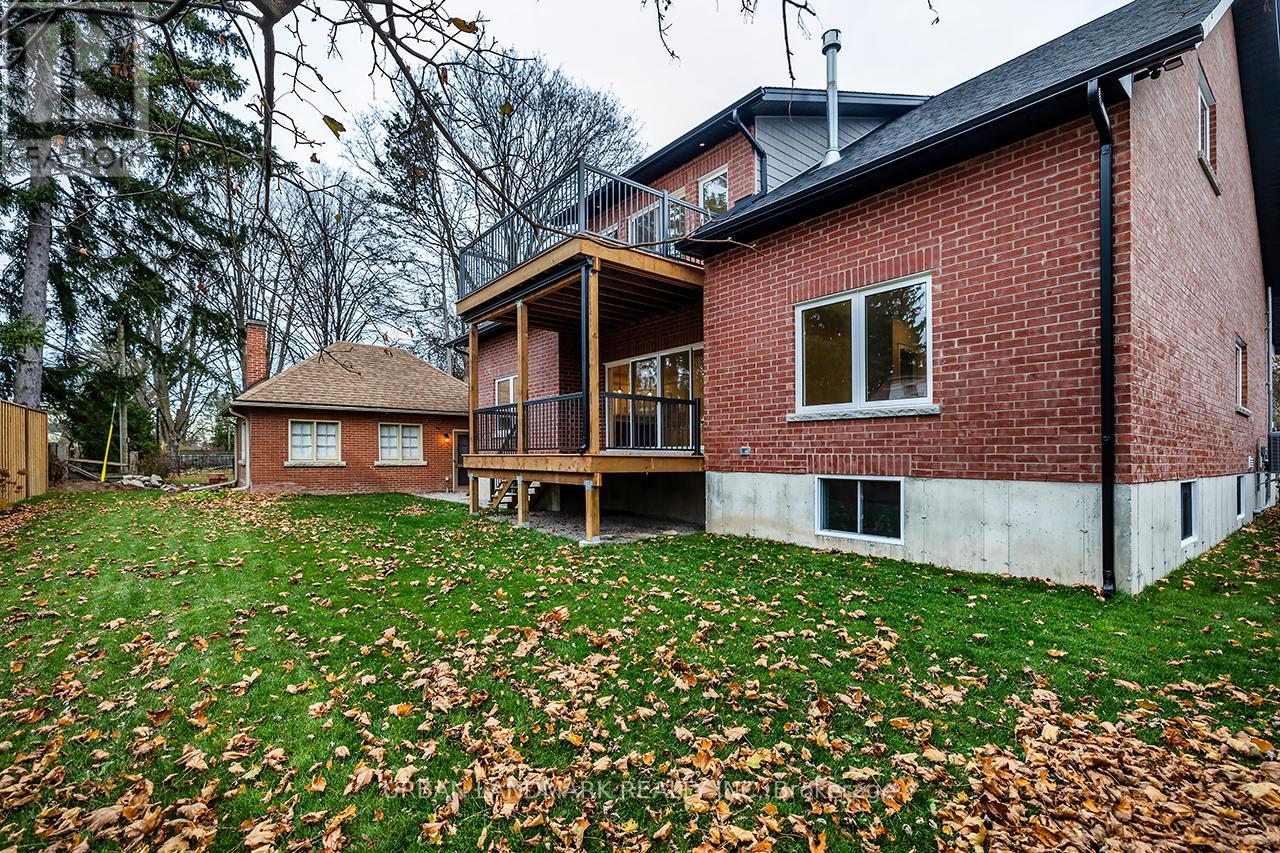 214 Aberdeen Avenue, Peterborough, Ontario  K9H 3Y1 - Photo 2 - X12868844