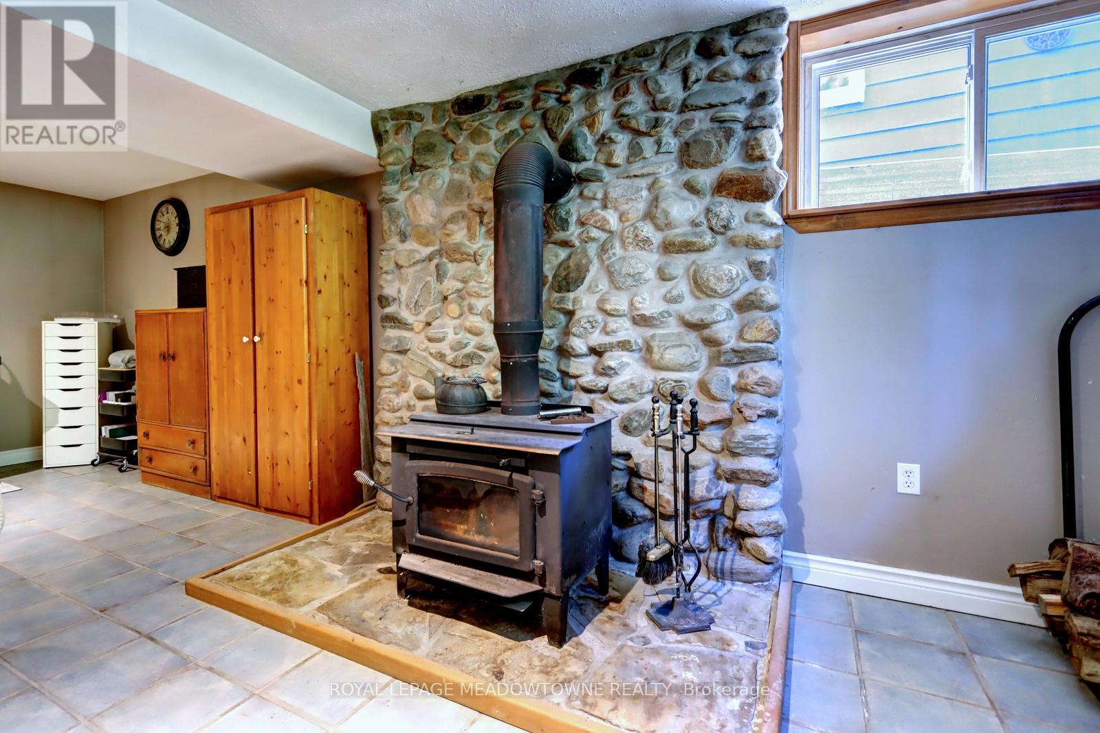 5977 Fifth Line, Erin, Ontario  N0B 1Z0 - Photo 29 - X12868864