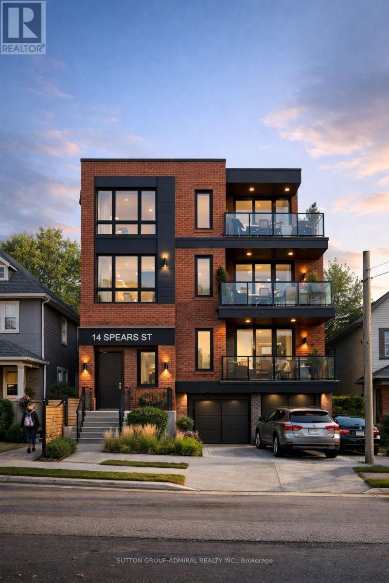 14 SPEARS STREET, Toronto, Ontario