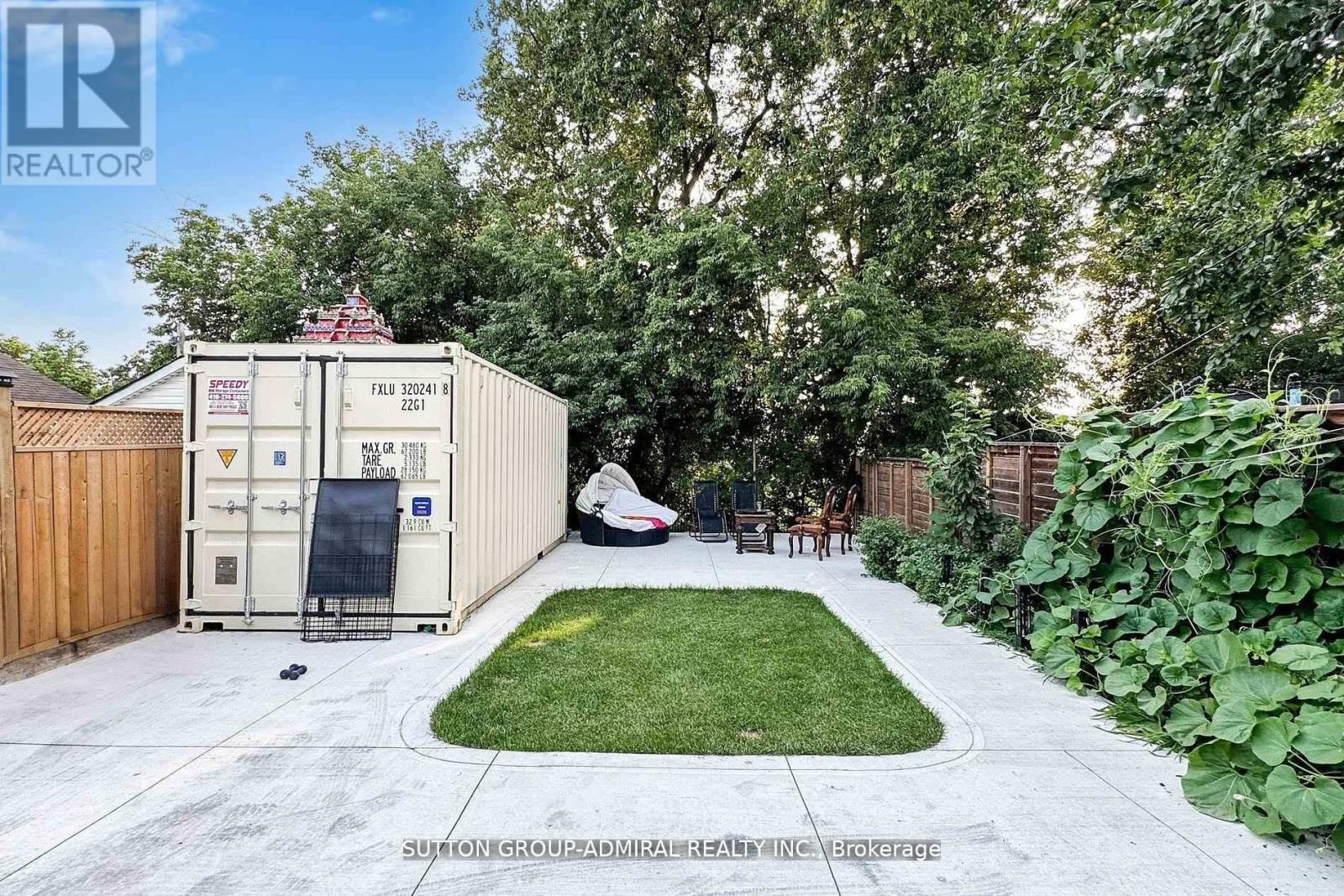 14 Spears Street, Toronto, Ontario  M6N 3X7 - Photo 47 - W12867988