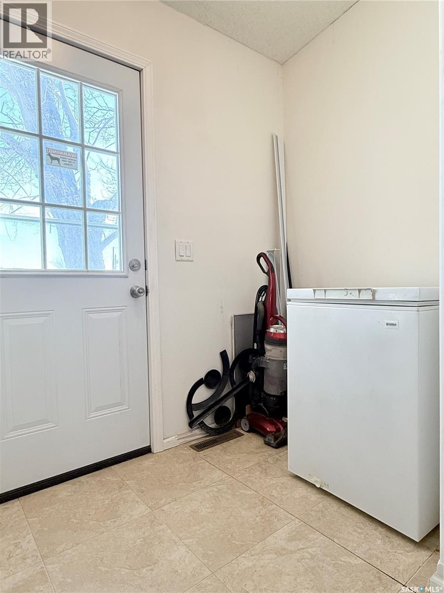 #1 555 Dielschneider Road, Melville, Saskatchewan  S0A 2P0 - Photo 15 - SK030072