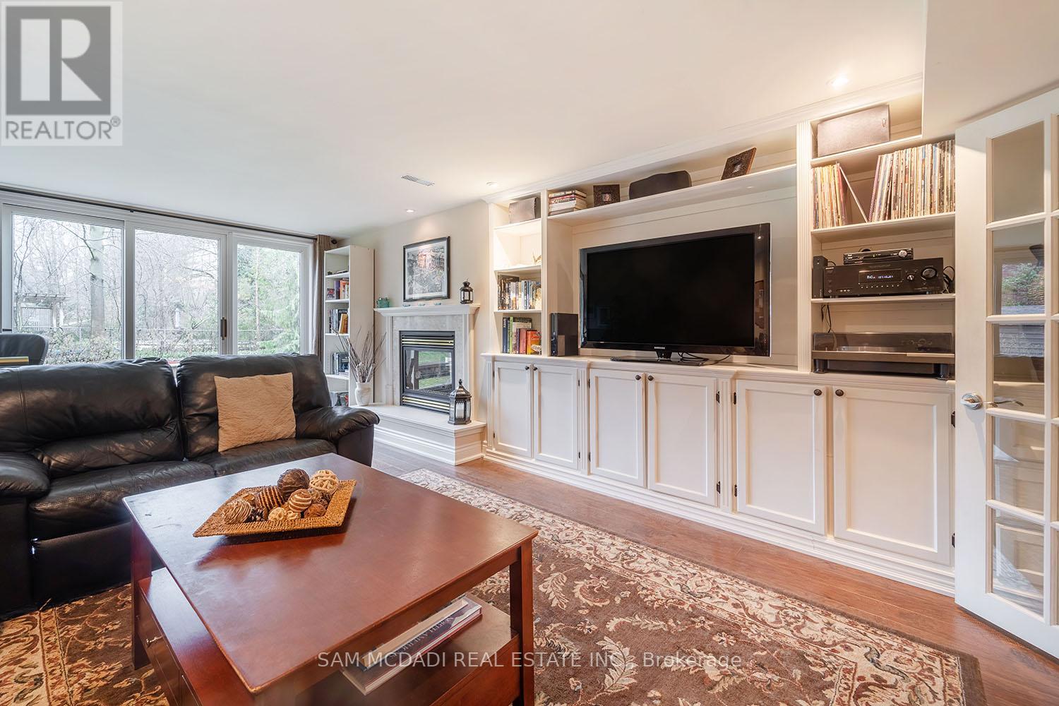 388 Ash Road, Oakville, Ontario  L6J 4P7 - Photo 27 - W12866514