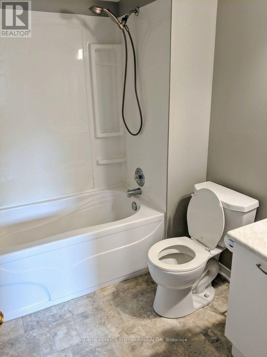 51 - 461 Beechwood Place, Waterloo, Ontario  N2T 2N8 - Photo 17 - X12773604