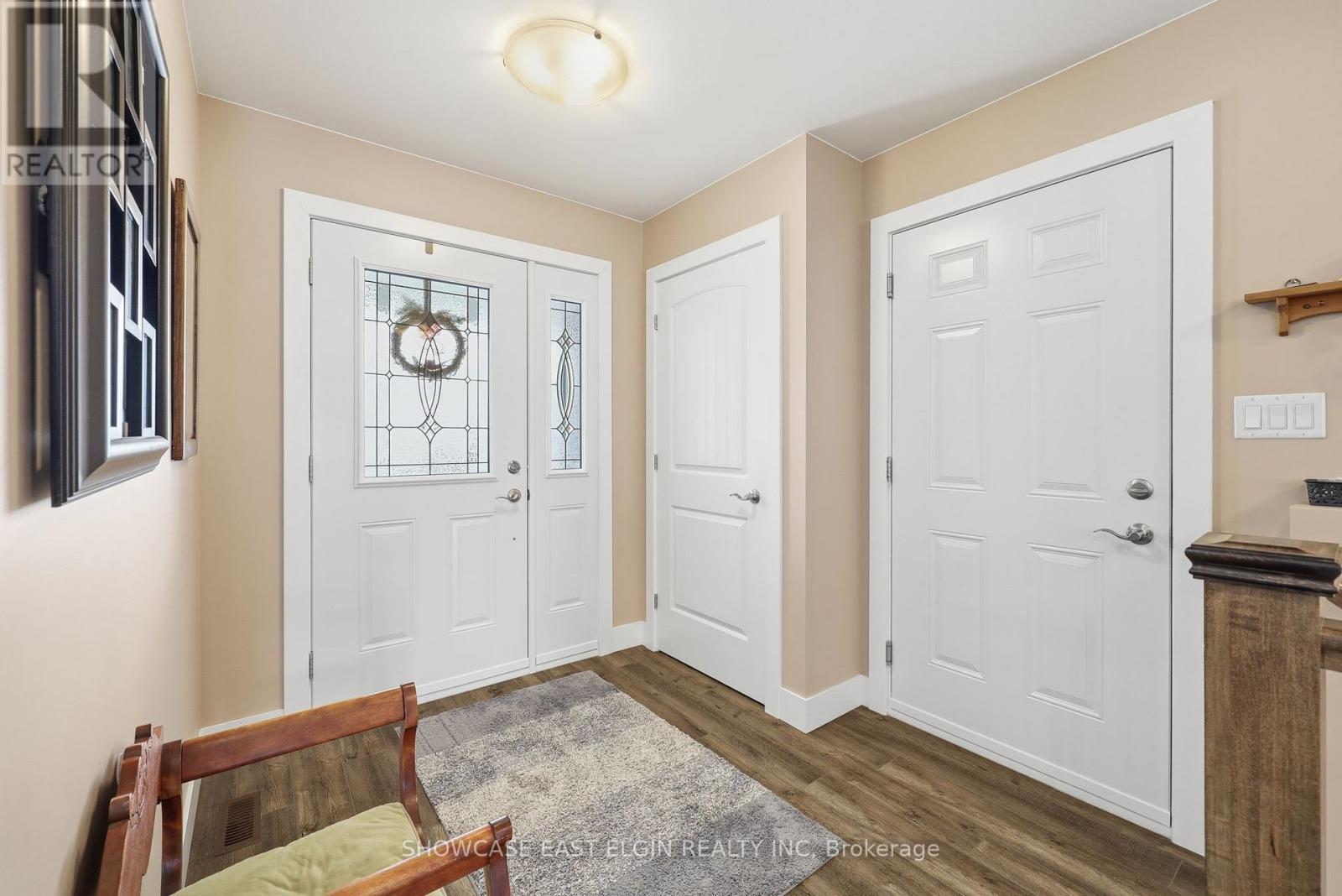 Photo 21 of 30 for 271 Sydenham Street E