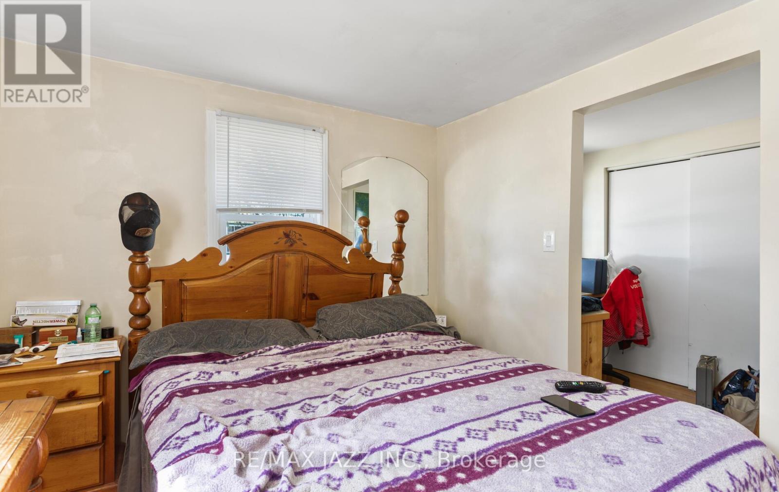 34 Fawcette Avenue, Prince Edward County (Hallowell Ward), Ontario  K0K 2T0 - Photo 12 - X12868876