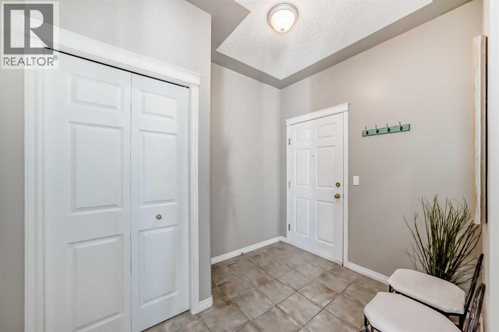 2304, 7451 Springbank Boulevard Sw, Calgary, Alberta  T3H 4K5 - Photo 6 - A2291052