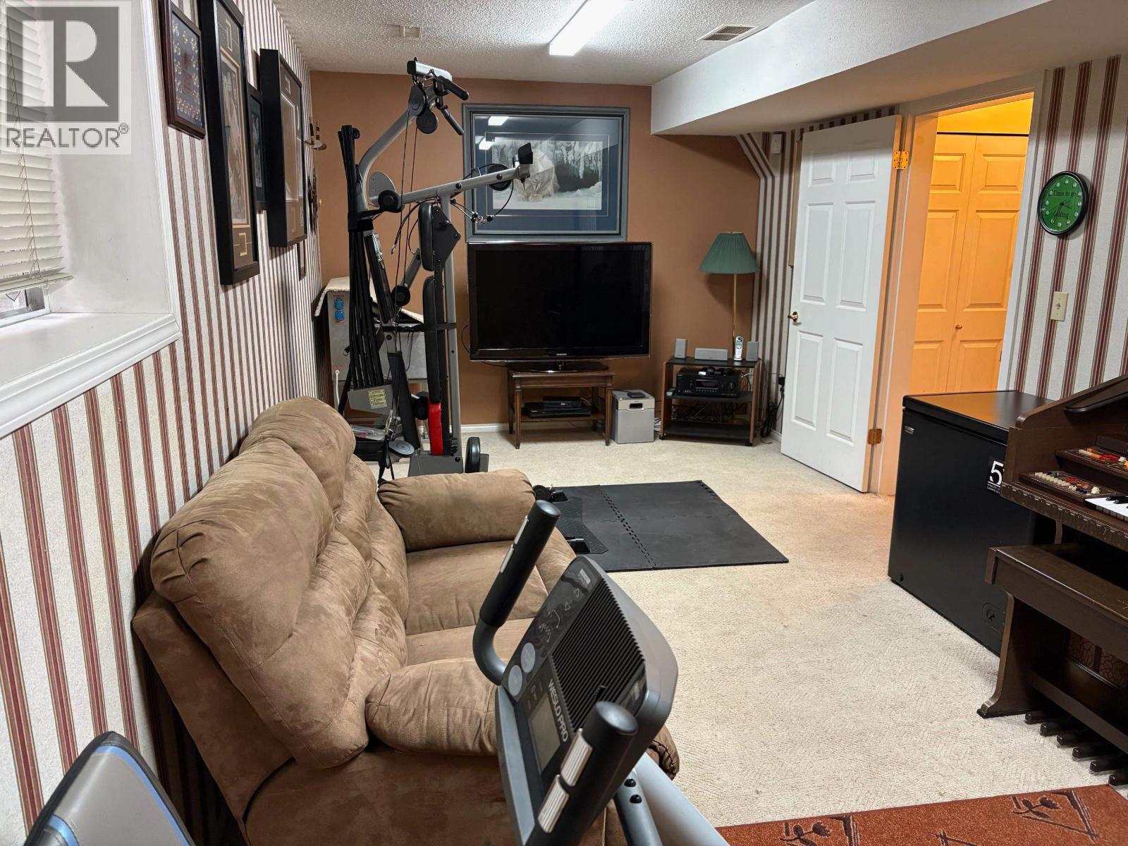 123 28 Richmond Street, New Westminster, British Columbia  V3L 5P4 - Photo 38 - R3098391