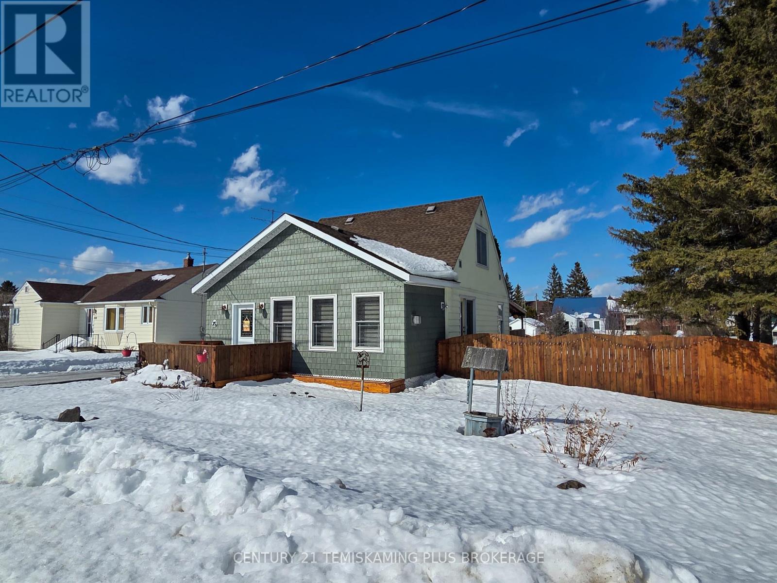 75 Seventh Avenue, Englehart, Ontario  P0J 1H0 - Photo 1 - T12868874