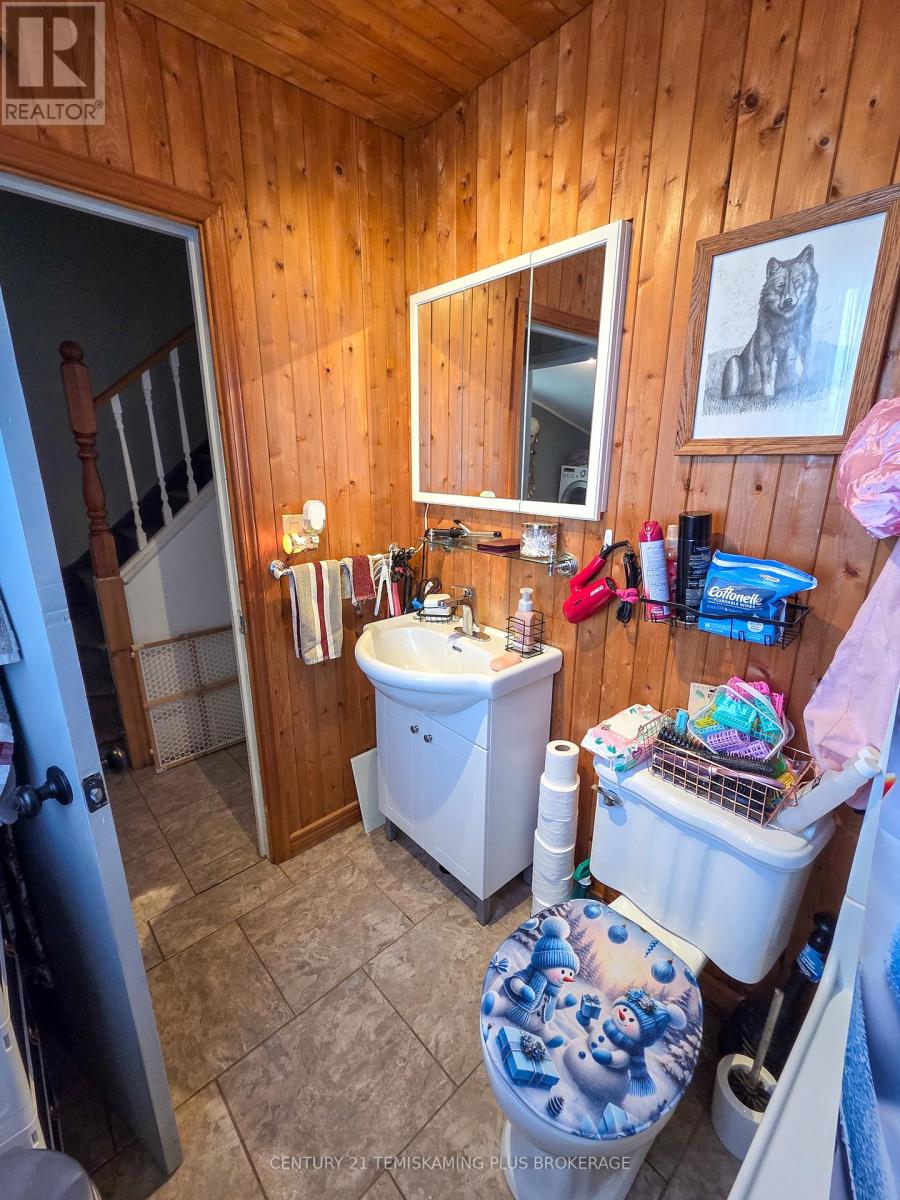 75 Seventh Avenue, Englehart, Ontario  P0J 1H0 - Photo 19 - T12868874