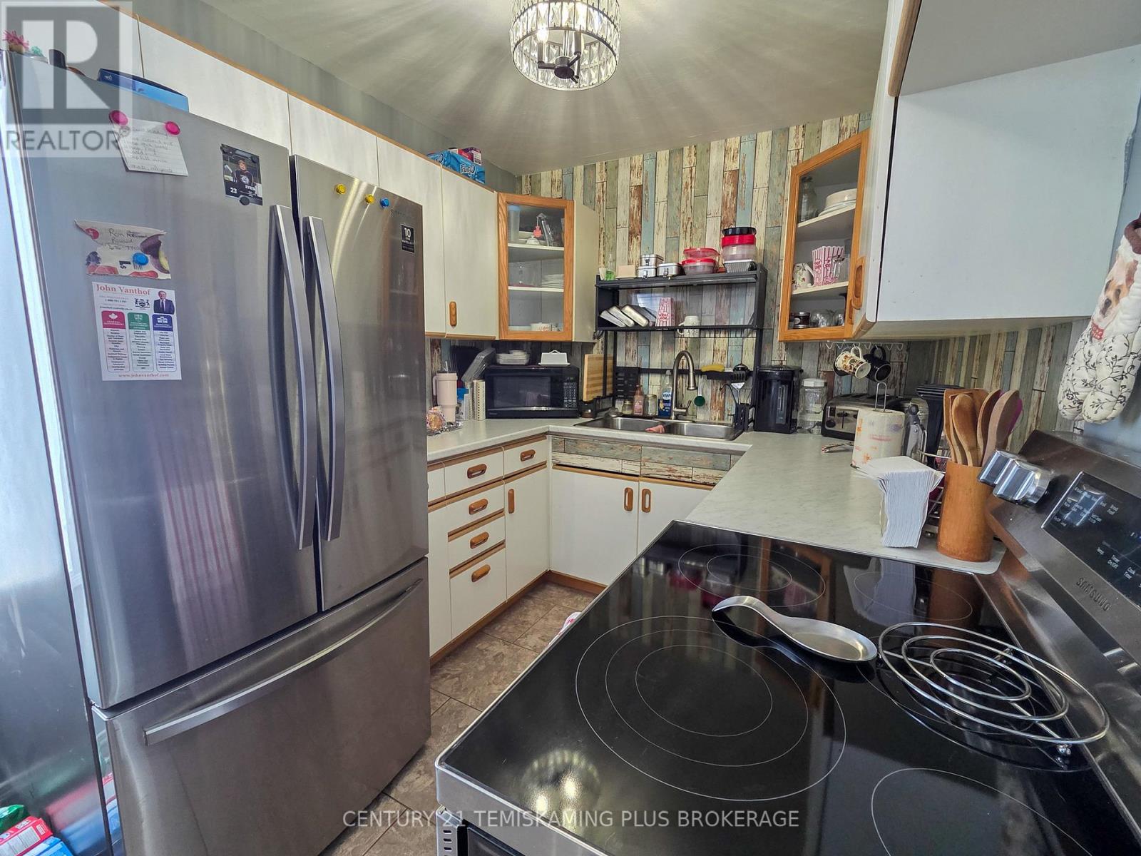 75 Seventh Avenue, Englehart, Ontario  P0J 1H0 - Photo 6 - T12868874