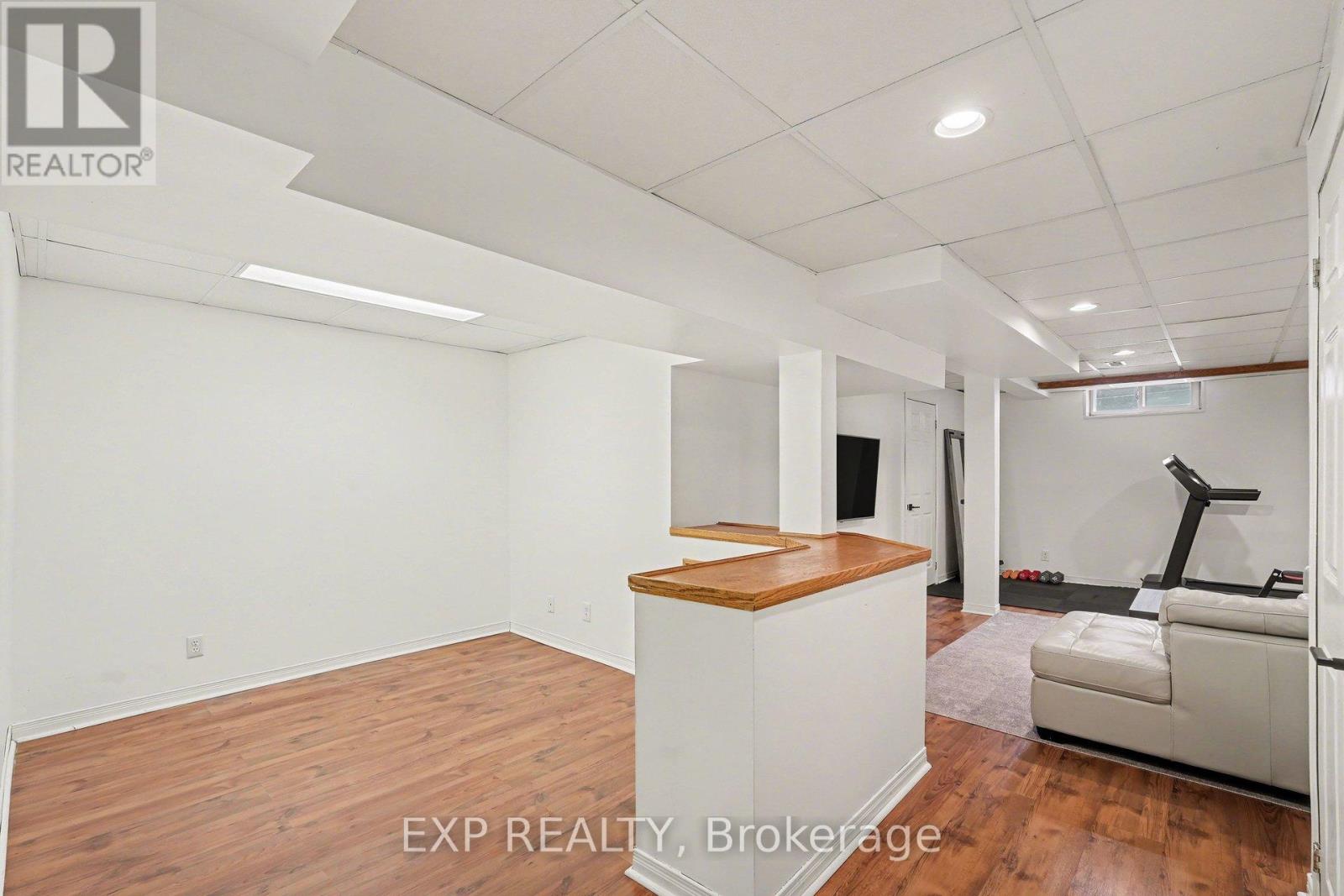 15 Hendrie Court, Ottawa, Ontario  K2L 4A4 - Photo 25 - X12868868