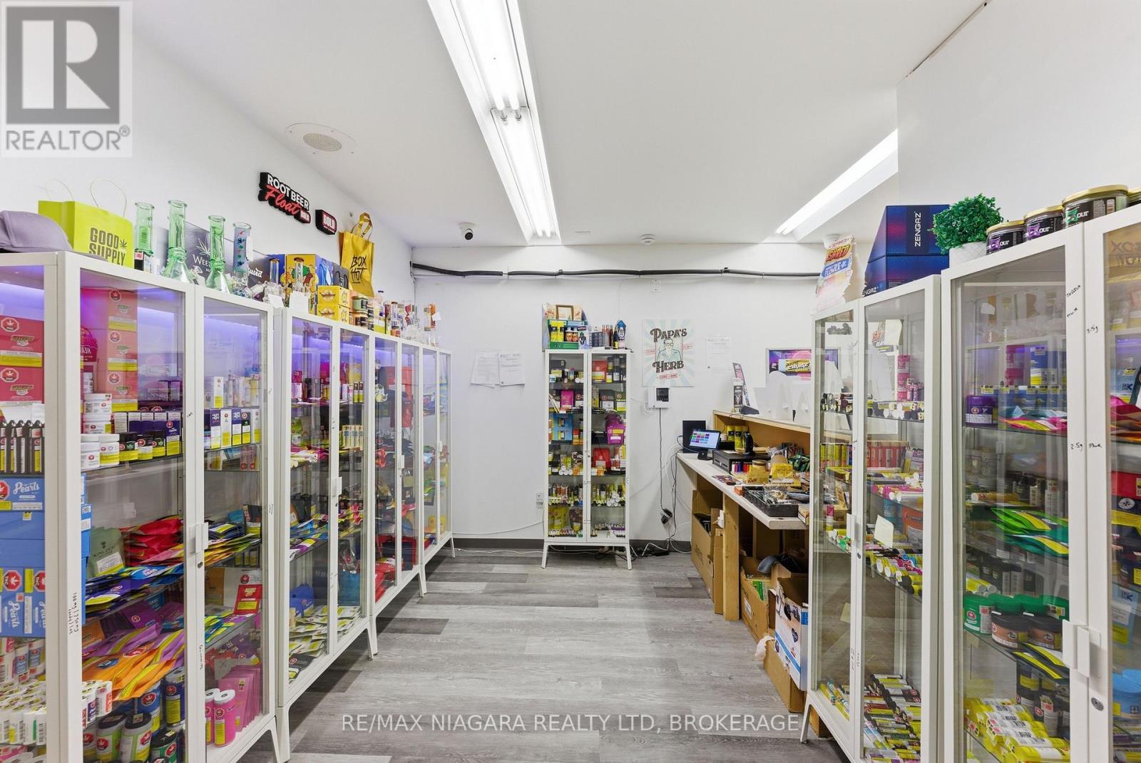 Unit A-1 - 111 Clarence Street W, Port Colborne (Sugarloaf), Ontario  L3K 3G2 - Photo 9 - X12868908