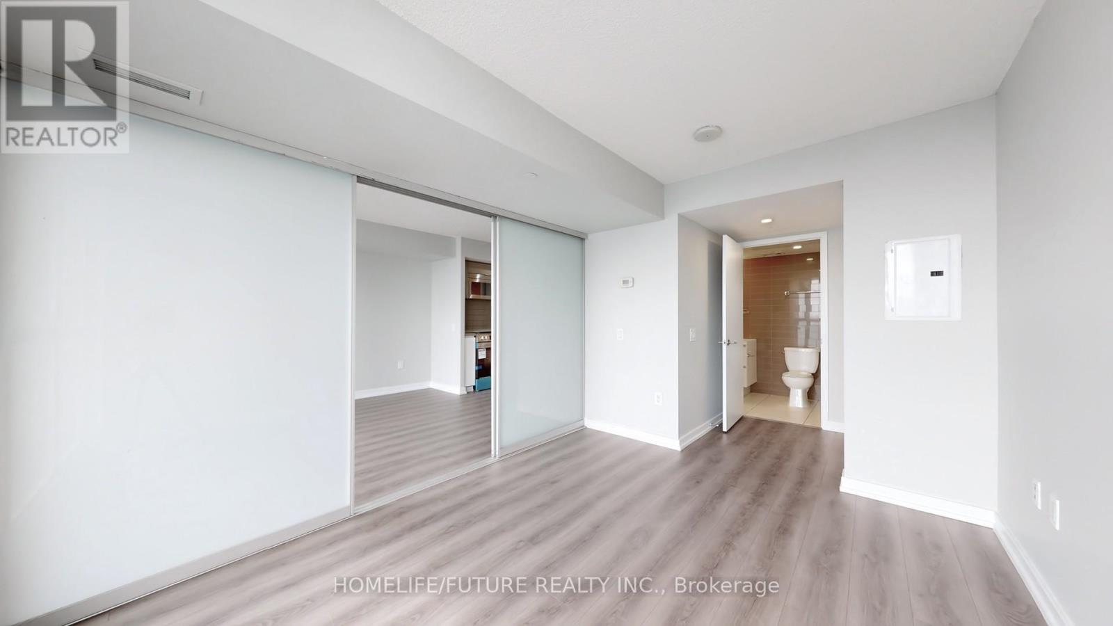 4011 - 75 Queens Wharf Road, Toronto, Ontario  M5V 0J8 - Photo 22 - C12868914