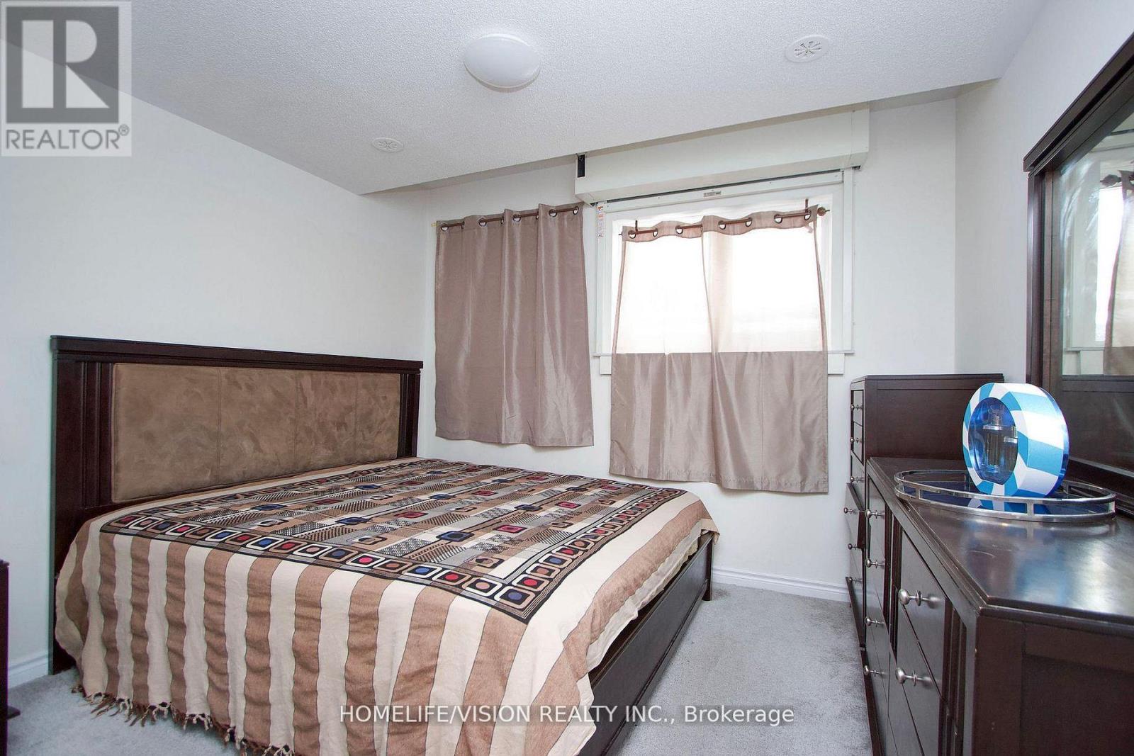 12 - 490 Beresford Path, Oshawa, Ontario  L1H 0B2 - Photo 11 - E12868904