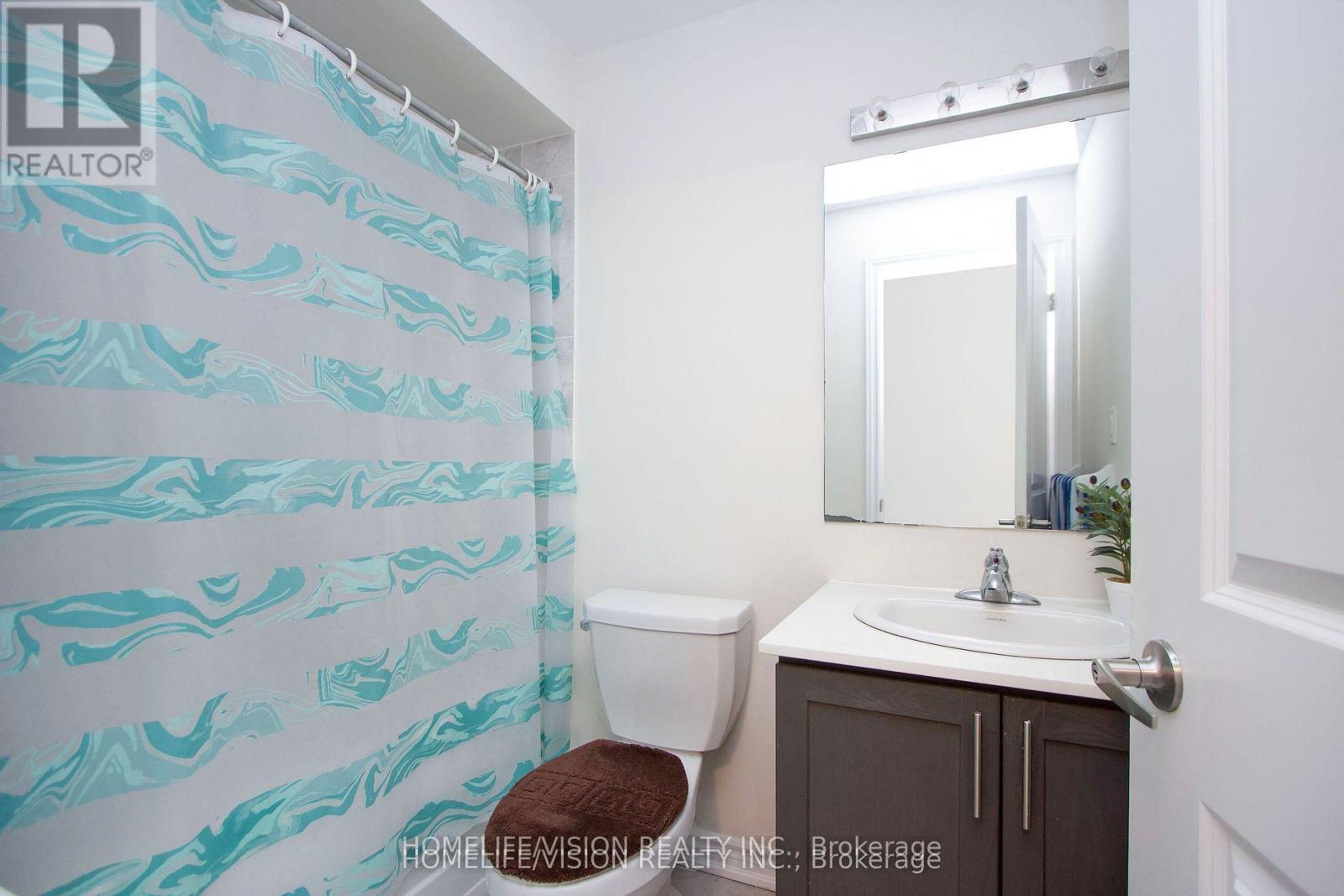 12 - 490 Beresford Path, Oshawa, Ontario  L1H 0B2 - Photo 13 - E12868904