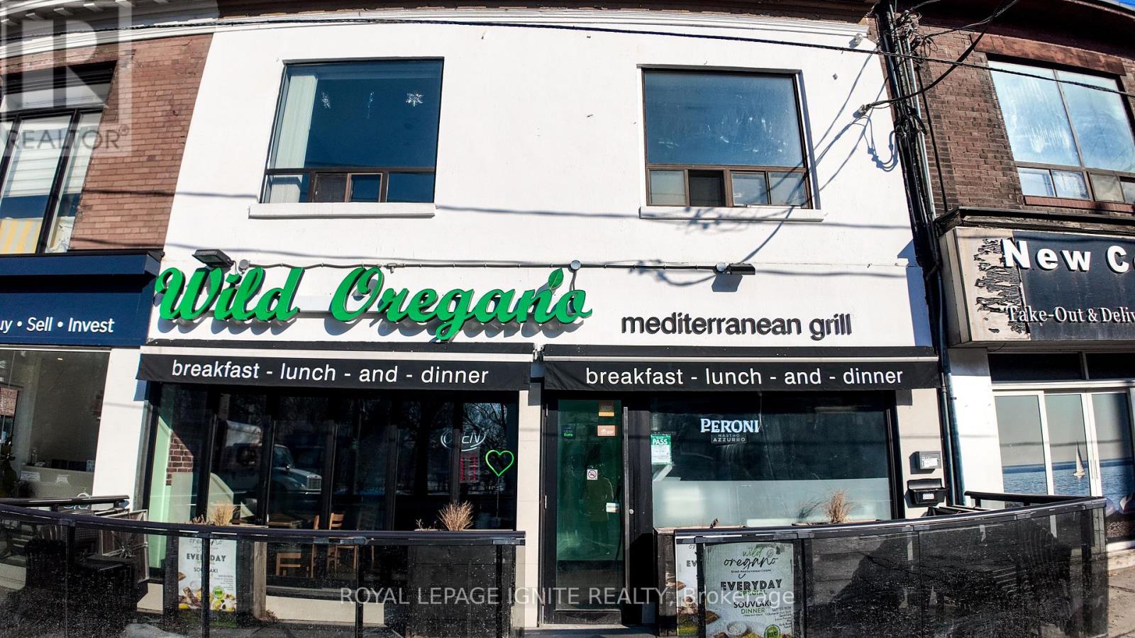 2024 QUEEN STREET E, Toronto, Ontario