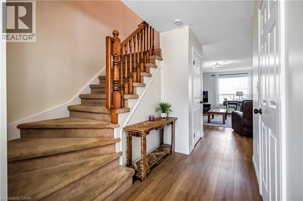 61 Kendrick Court, Ancaster, Ontario  L9G 5A5 - Photo 6 - 40811224