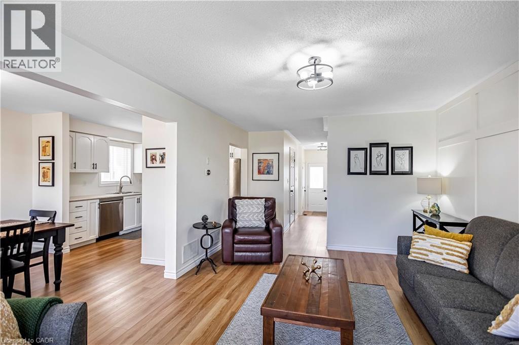 61 Kendrick Court, Ancaster, Ontario  L9G 5A5 - Photo 9 - 40811224