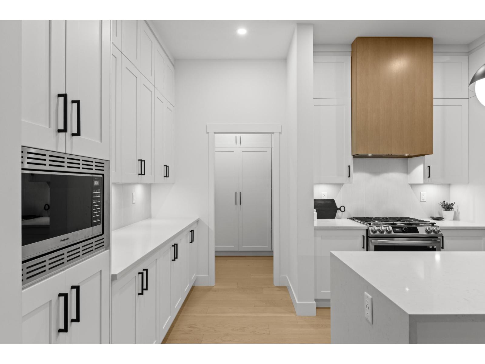 20545 77a Avenue, Langley, British Columbia  V2Y 1X3 - Photo 14 - R3098523