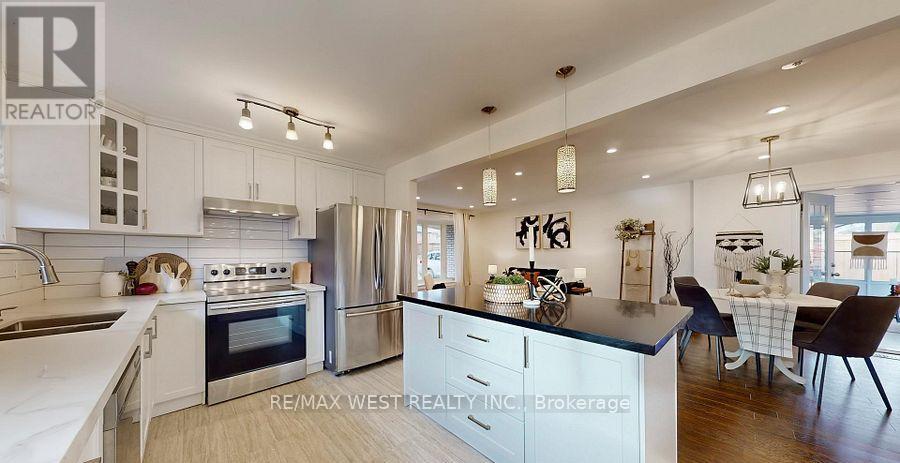 194 Sewell Drive, Oakville, Ontario  L6H 1E4 - Photo 10 - W12868884