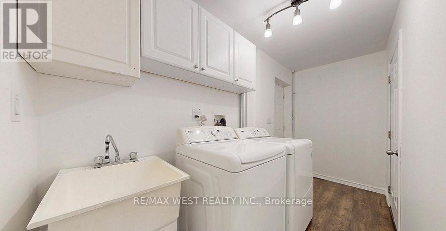 194 Sewell Drive, Oakville, Ontario  L6H 1E4 - Photo 14 - W12868884