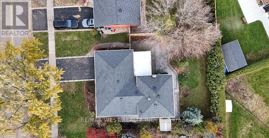 194 Sewell Drive, Oakville, Ontario  L6H 1E4 - Photo 24 - W12868884