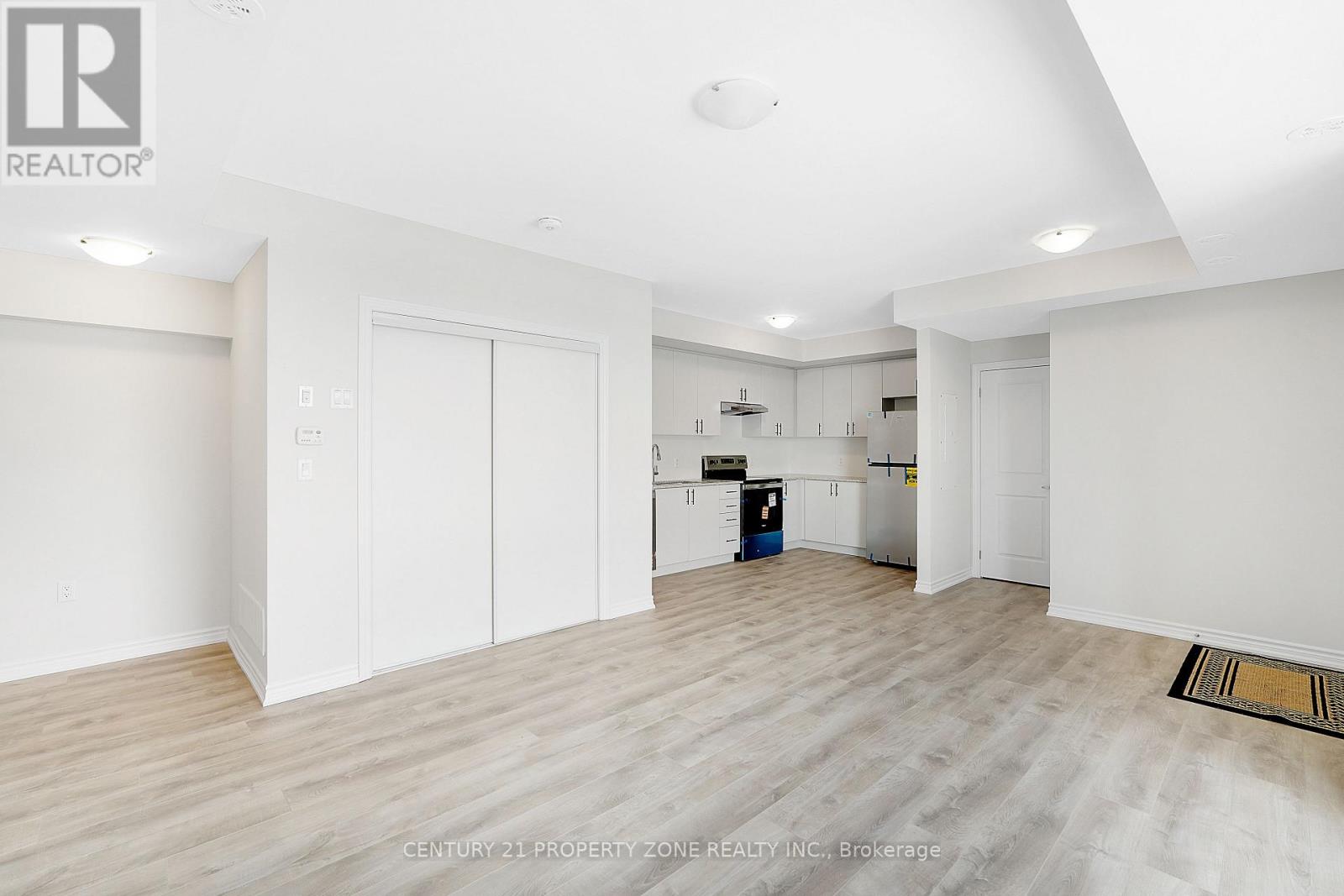 523 Tim Manley Avenue, Caledon, Ontario  L6Y 0Z6 - Photo 9 - W12868912