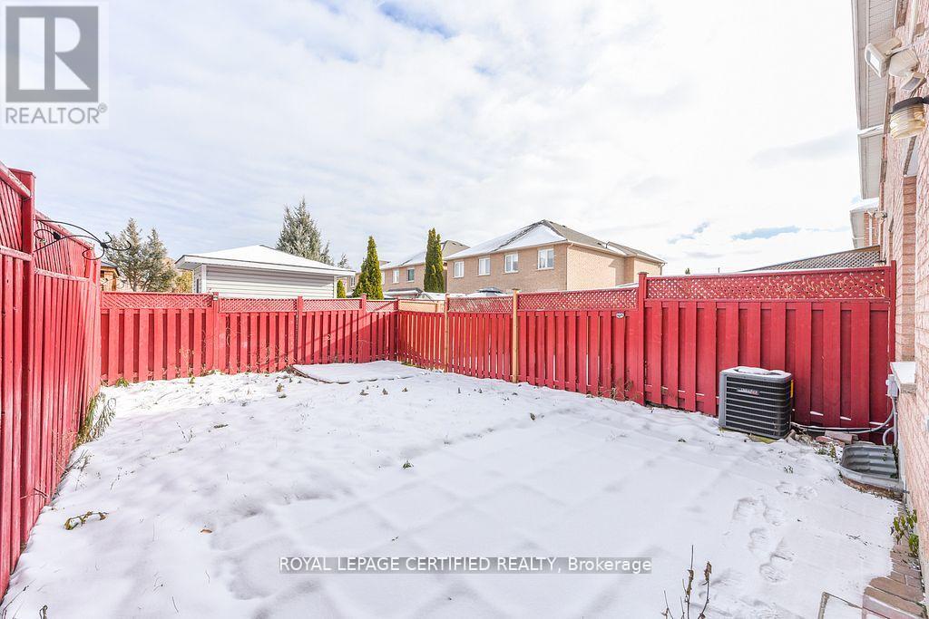 15 Tinsmith Street, Brampton, Ontario  L7A 1N3 - Photo 47 - W12868932
