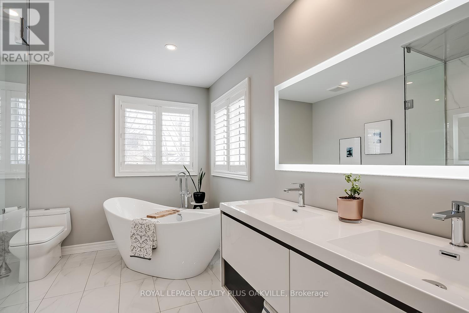 2083 Jaguar Lane, Oakville, Ontario  L6M 4R5 - Photo 31 - W12868950