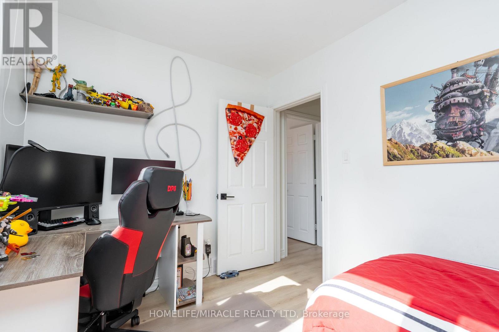 6696 Huggins Street, Niagara Falls, Ontario  L2J 1H7 - Photo 22 - X12868918