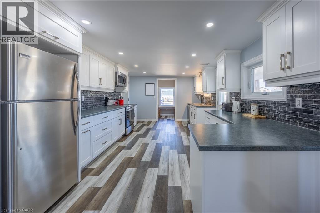 100 Queen Street E, St. Williams, Ontario  N0E 1P0 - Photo 10 - 40810562