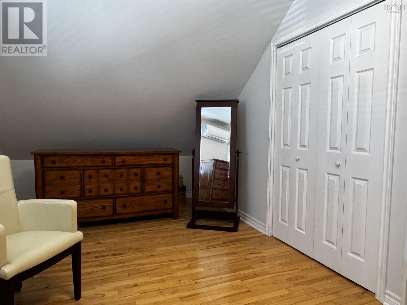 75 Lower Maclean Street, Glace Bay, Nova Scotia  B1A 2K9 - Photo 35 - 202604279