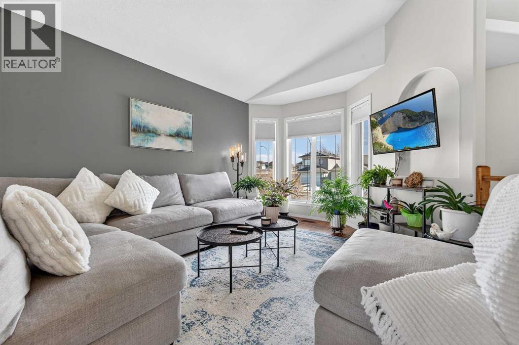 210 Firelight Crescent W, Lethbridge, Alberta  T1J 4W1 - Photo 6 - A2289625