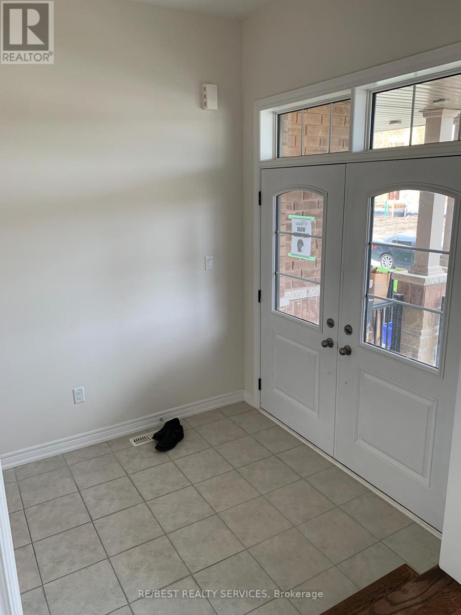 220 Coronation Road, Whitby, Ontario  L1P 0H7 - Photo 3 - E12868672