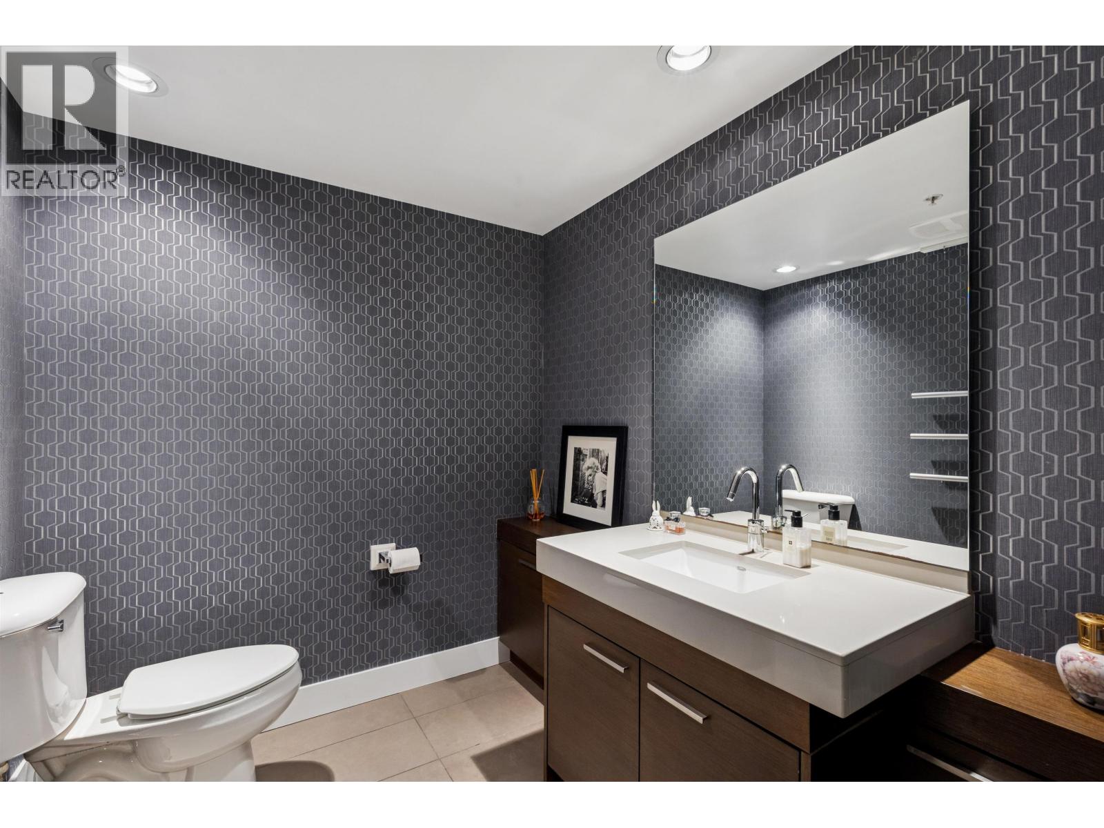 863 Richards Street, Vancouver, British Columbia  V6B 3B4 - Photo 24 - R3097498