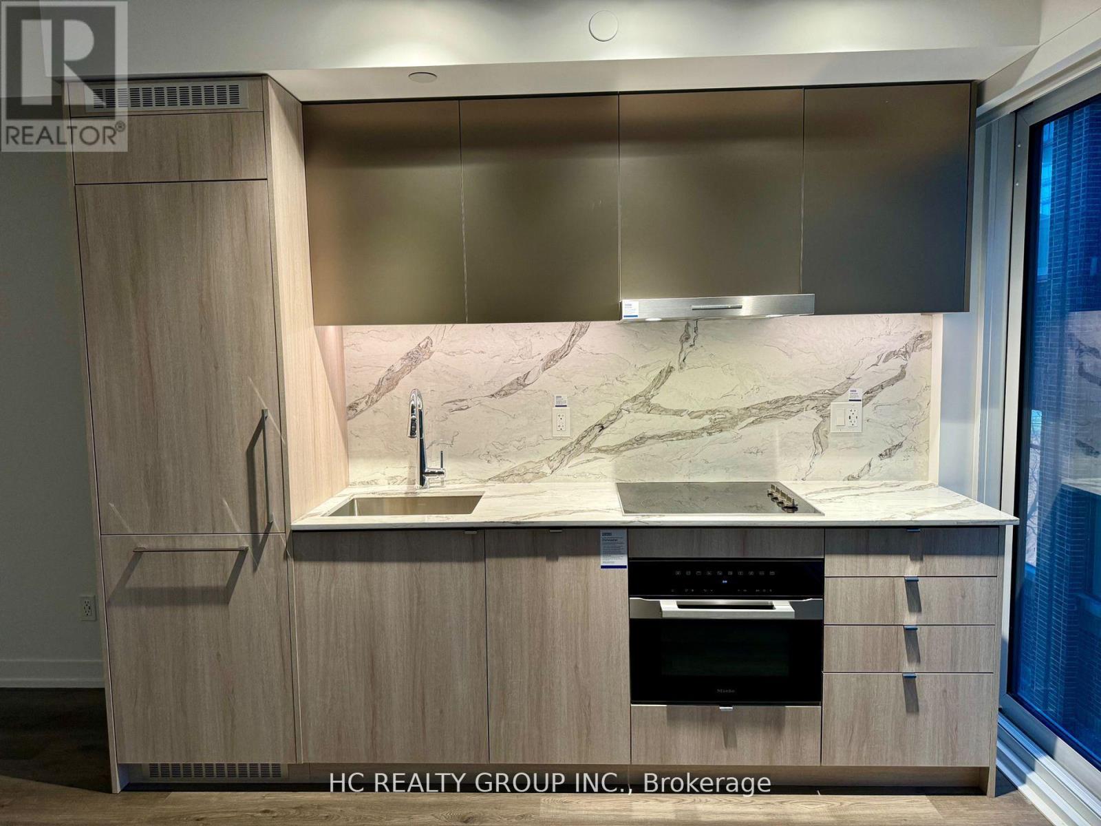 511 - 771 Yonge Street, Toronto (Annex), Ontario  M4W 0B8 - Photo 6 - C12868976