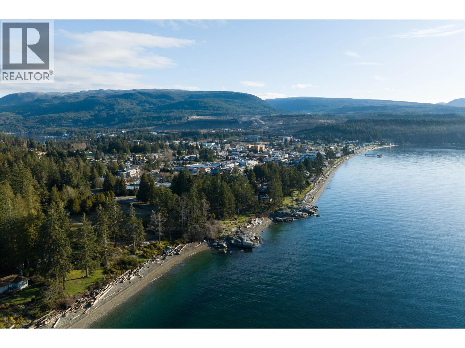 5845 Sunshine Coast Highway, Sechelt, British Columbia  V0N 3A1 - Photo 10 - R3098508